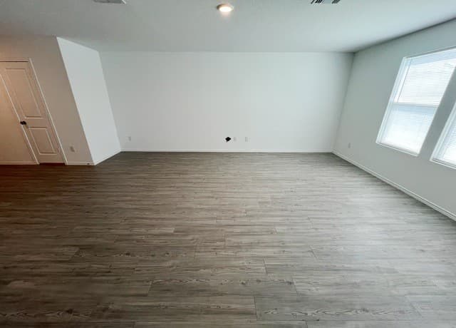 5433  Calton Bnd, San Antonio, TX 78253 — photo 5