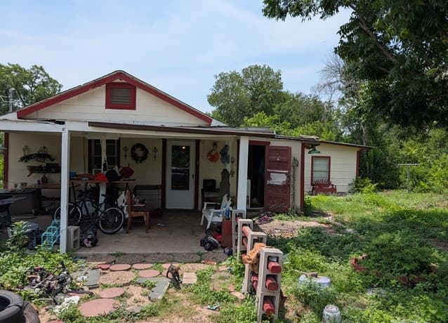 513 Rice Rd
