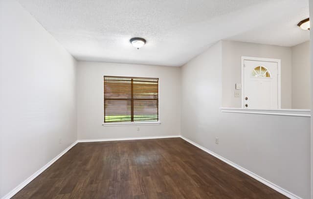 9919  Alexa Pl, San Antonio, TX 78251 — photo 6