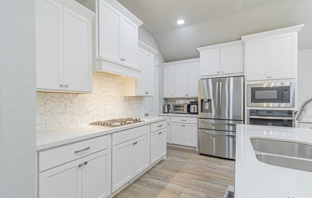 9328  Trestle Creek, San Antonio, TX 78254 — photo 14