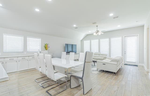9328  Trestle Creek, San Antonio, TX 78254 — photo 20