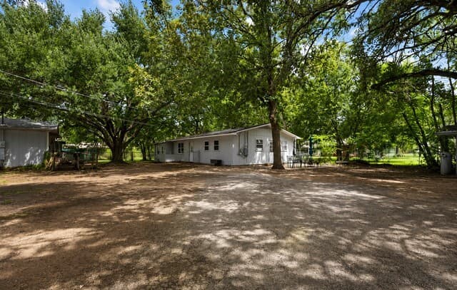 761  Whippoorwill Dr Unit B