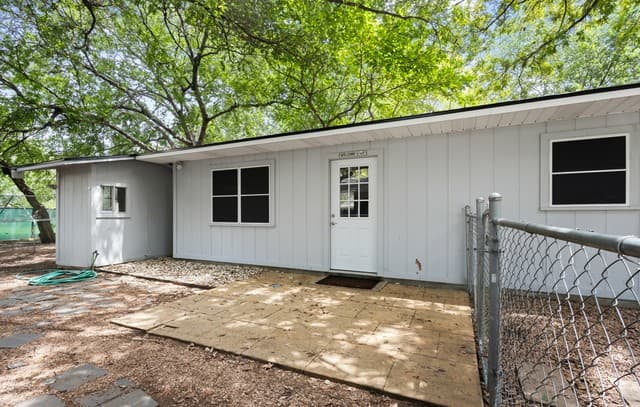 761  Whippoorwill Dr Unit B, Canyon Lake, TX 78133 — photo 3