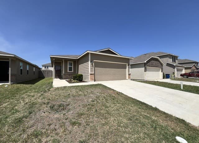 338  Mistflower, New Braunfels, TX 78130 — photo 4