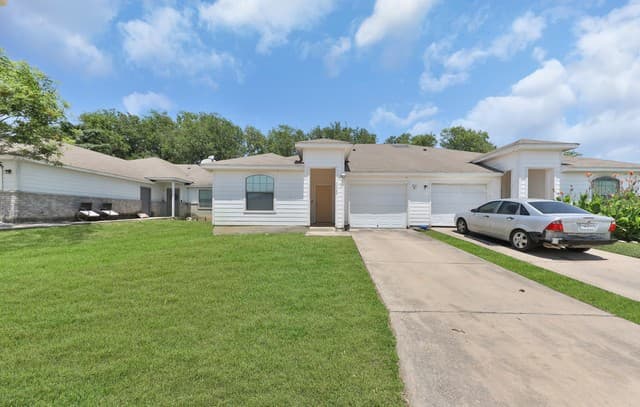 13020  Oconnor Cv, San Antonio, TX 78233 — photo 2