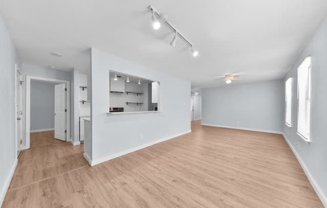 13020  Oconnor Cv, San Antonio, TX 78233 — photo 9