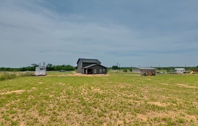 500  County Road 2645, Moore, TX 78057 — photo 24