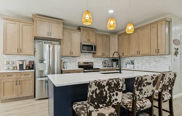 500  County Road 2645, Moore, TX 78057 — photo 9