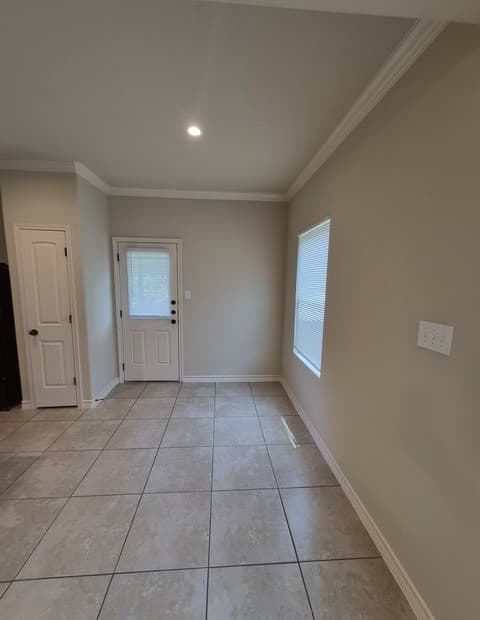 6630  Mia Way Unit 101, San Antonio, TX 78233 — photo 7