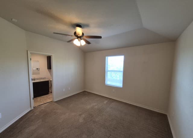 6327  Luglio Lane Unit 104, San Antonio, TX 78233 — photo 12