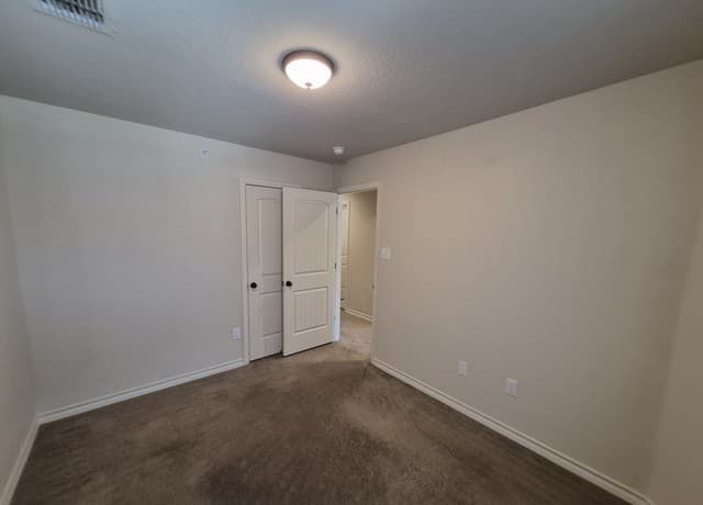 6327  Luglio Lane Unit 104, San Antonio, TX 78233 — photo 16