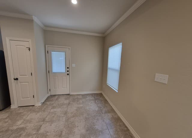 6327  Luglio Lane Unit 104, San Antonio, TX 78233 — photo 5