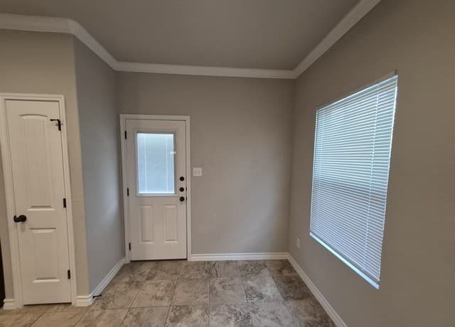 6303  Luglio Lane Unit 102, San Antonio, TX 78233 — photo 5