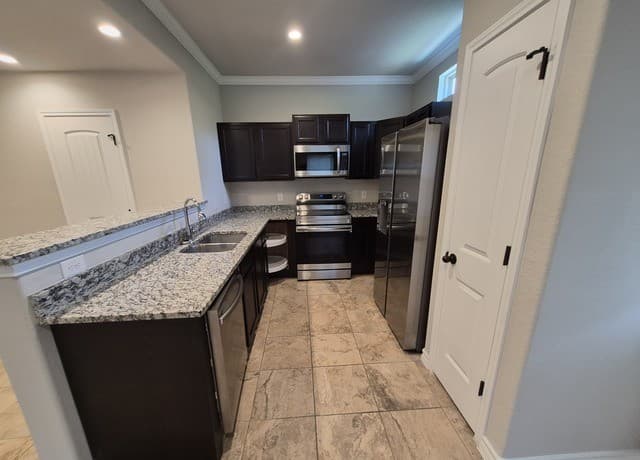 6303  Luglio Lane Unit 102, San Antonio, TX 78233 — photo 6