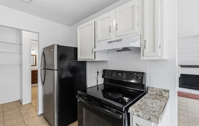 3535  Lake Tahoe, San Antonio, TX 78222 — photo 11