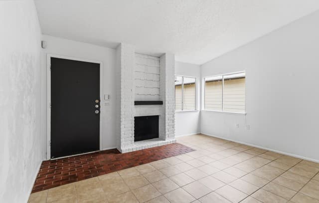 3535  Lake Tahoe, San Antonio, TX 78222 — photo 5