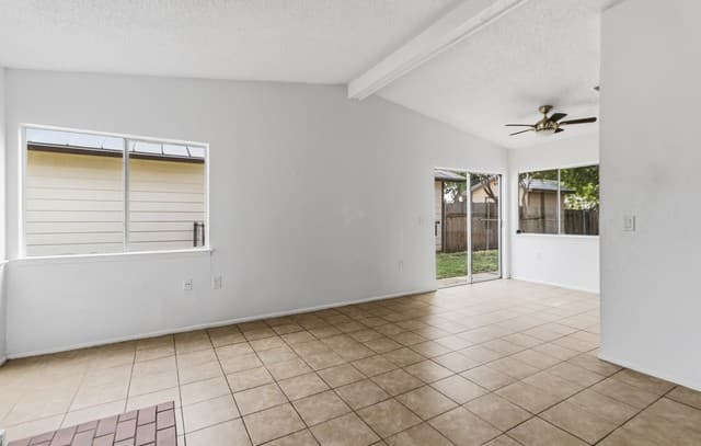 3535  Lake Tahoe, San Antonio, TX 78222 — photo 7