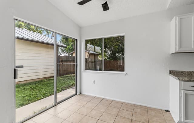 3535  Lake Tahoe, San Antonio, TX 78222 — photo 8