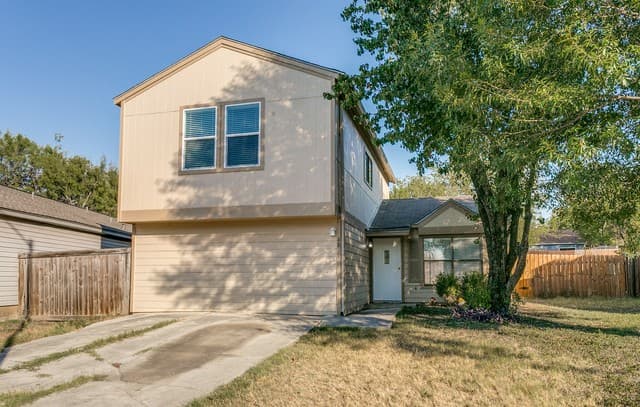 4031  Sunrise Bluff Dr