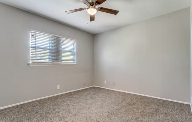4031  Sunrise Bluff Dr, San Antonio, TX 78244 — photo 11