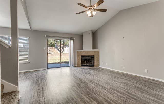 4031  Sunrise Bluff Dr, San Antonio, TX 78244 — photo 3