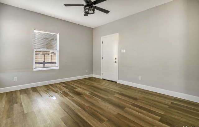 1803  Texas, San Antonio, TX 78228 — photo 19
