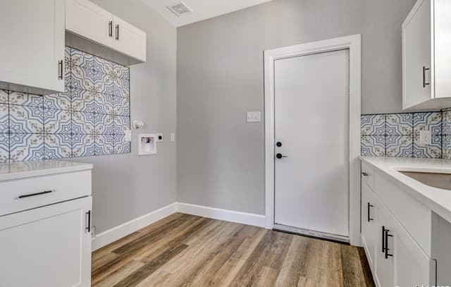 1803  Texas, San Antonio, TX 78228 — photo 22