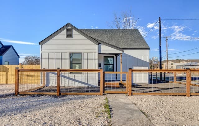 1803  Texas, San Antonio, TX 78228 — photo 4
