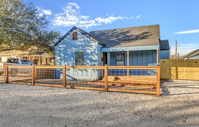 1803  Texas, San Antonio, TX 78228 — photo 6