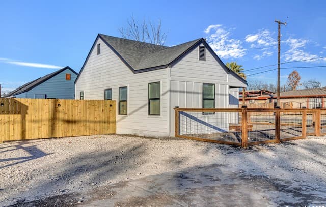 1803  Texas, San Antonio, TX 78228 — photo 7