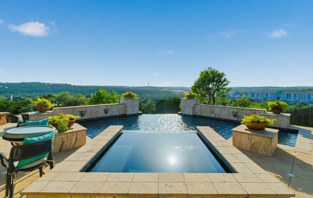 23835 Castle Peak