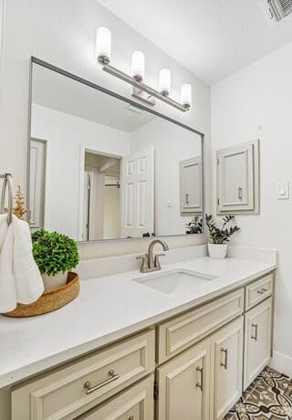 6242  Madeleine, San Antonio, TX 78229 — photo 19