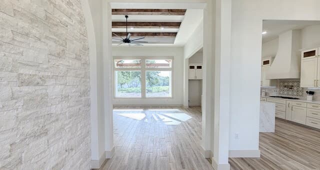 105  Pioneer Trl, Adkins, TX 78101 — photo 9