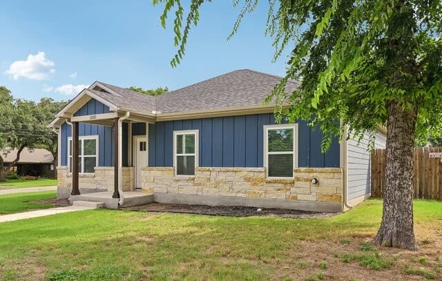 1535  Larkspur, San Antonio, TX 78213 — photo 2