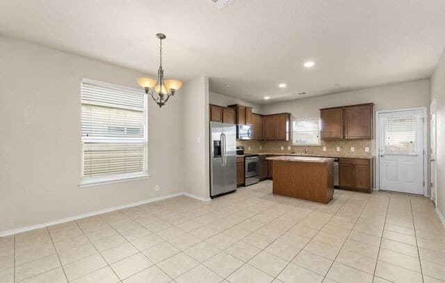 10814  Mustang Oak Dr, San Antonio, TX 78254 — photo 8