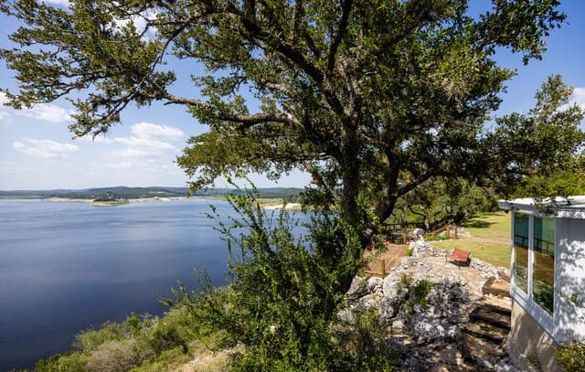 180  Pr 2621, Mico, TX 78056 — photo 14