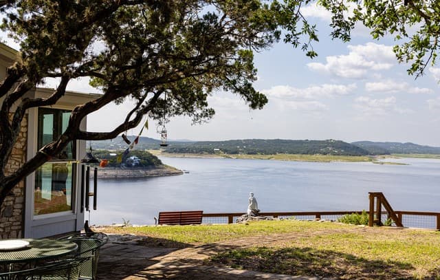 180  Pr 2621, Mico, TX 78056 — photo 5