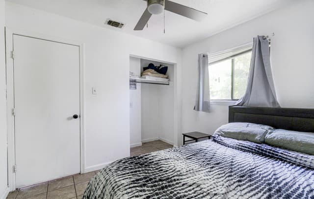 411  Samuel Dr, San Antonio, TX 78227 — photo 9