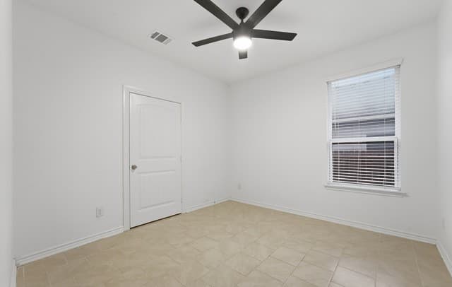 7618  Bit, Elmendorf, TX 78112 — photo 12