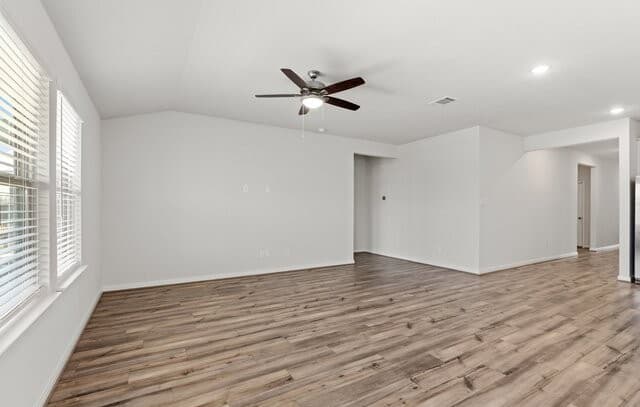 16923  Eaton Ter, San Antonio, TX 78247 — photo 13