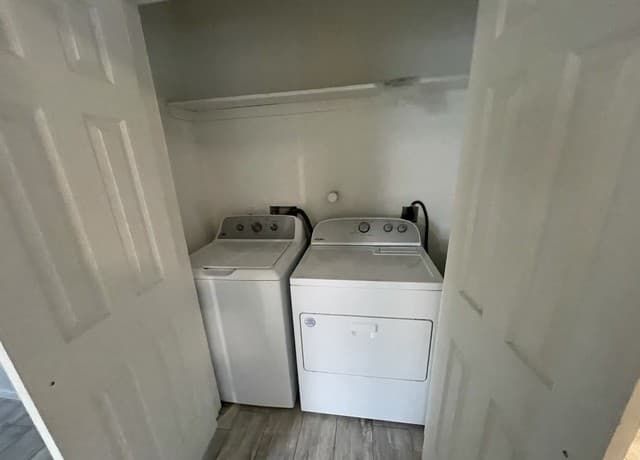 4207  Commercial Unit 102, San Antonio, TX 78221 — photo 3