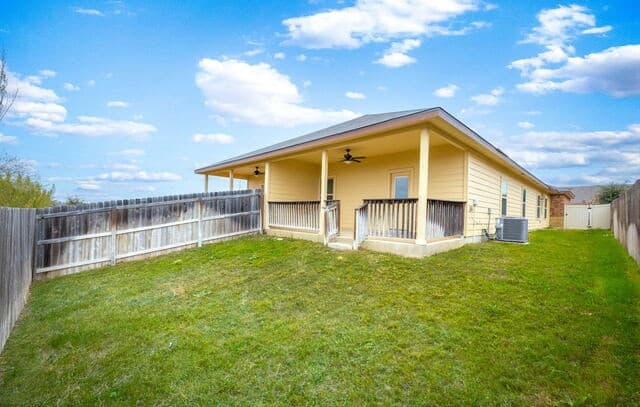 310 /312  Emma Drive, New Braunfels, TX 78130 — photo 5