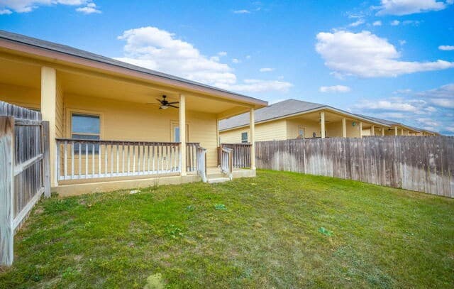 310 /312  Emma Drive, New Braunfels, TX 78130 — photo 6