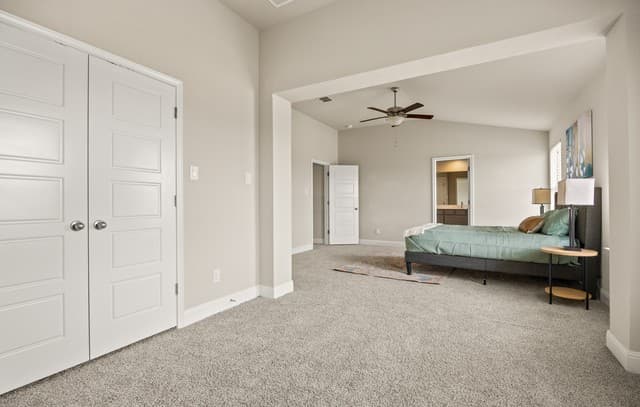 100  Clarendon, Boerne, TX 78015 — photo 11