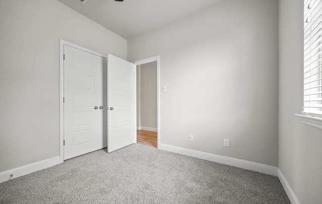 100  Clarendon, Boerne, TX 78015 — photo 12