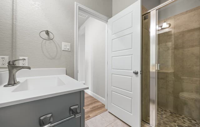 100  Clarendon, Boerne, TX 78015 — photo 9