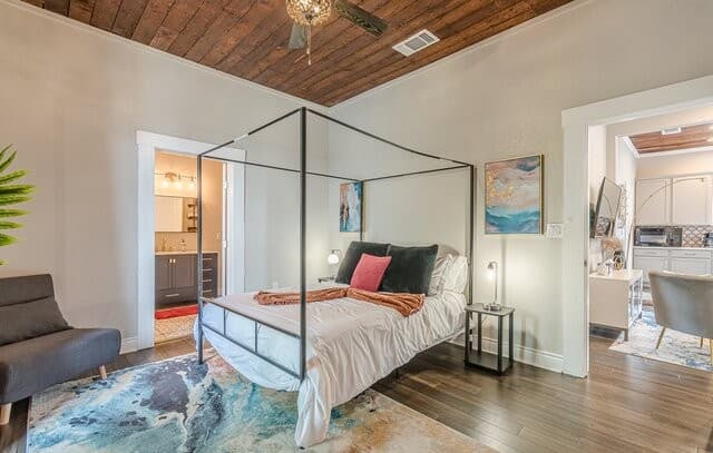 1022  Nolan, San Antonio, TX 78202 — photo 15