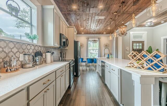 1022  Nolan, San Antonio, TX 78202 — photo 6