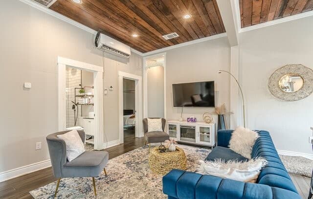 1022  Nolan, San Antonio, TX 78202 — photo 9
