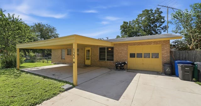 122 W Hutchins Pl, San Antonio, TX 78221 — photo 7